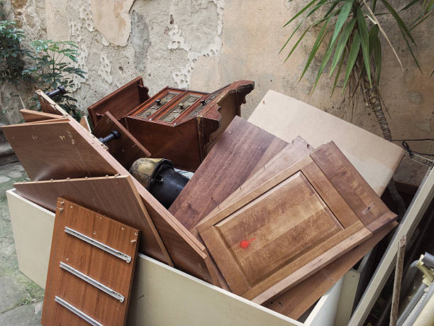 Best Yard Waste Removal  in Covgton, IN